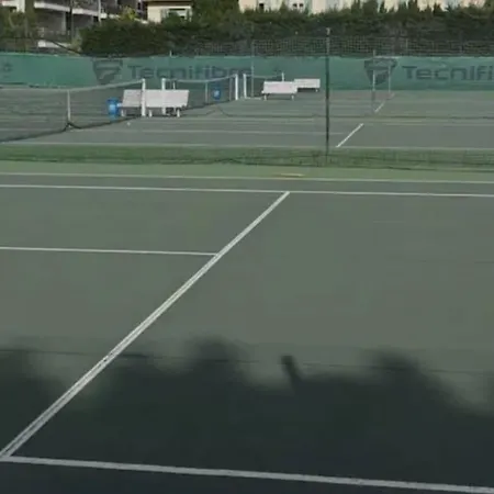 Fleuries Grand 2 Pieces Climatise Appartement *