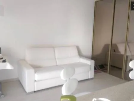 Fleuries Grand 2 Pieces Climatise Cannes