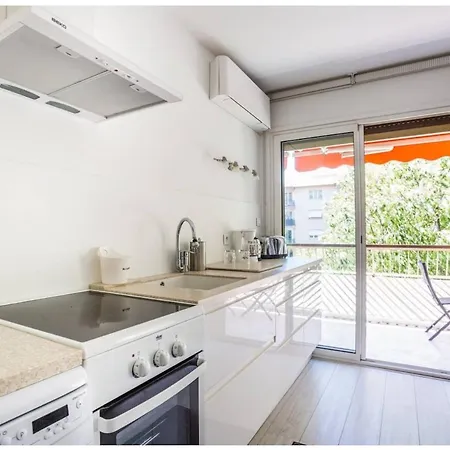 Appartement Fleuries Grand 2 Pieces Climatise *