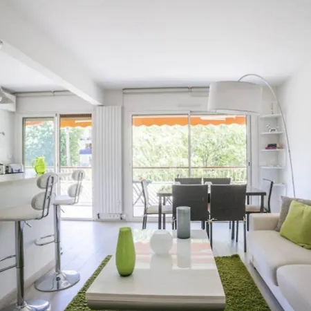 Apartment Ecrin De Douceur A 300m De La Croisette Calme